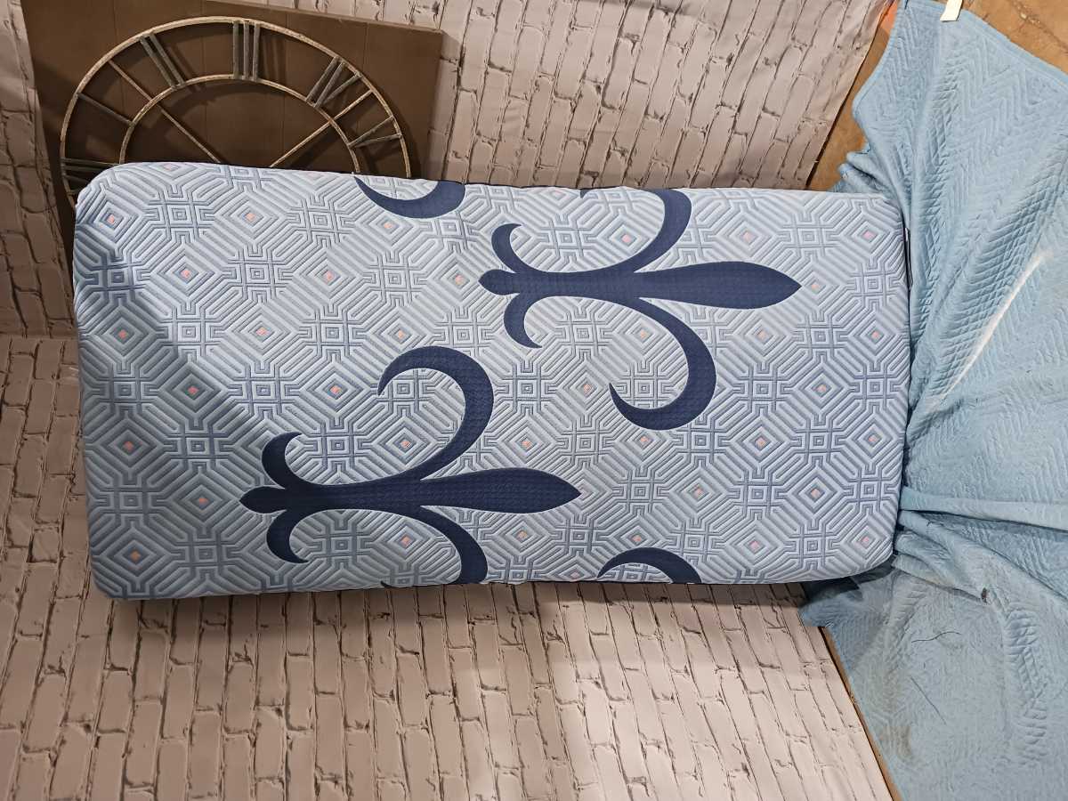 Stearns & Foster® Estate Hybrid Aubrie 14.5 inch Mattress - Twin XL - Gallery Image 9
